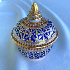 Benjarong Hand Painted Porcelain Ginger Jar with Lid - Made in Thailand